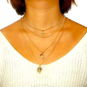 NWT Vintage Multilayer Necklace Cross Moon Pendant Necklace